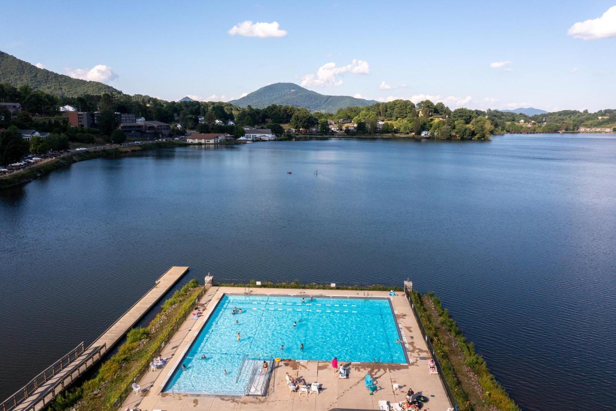 Hood Lower Lake Junaluska Экстерьер фото